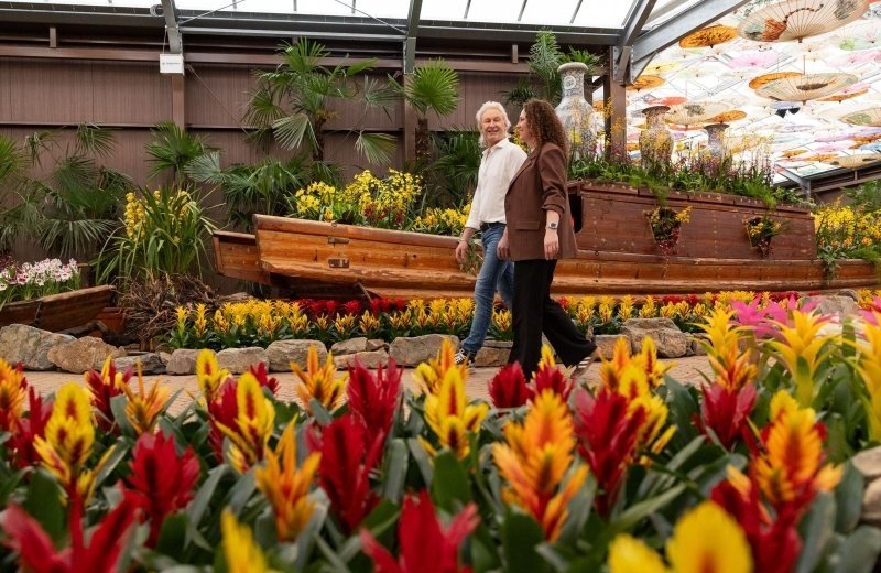 Blumenfestivals 'River of Dreams' Pantropica