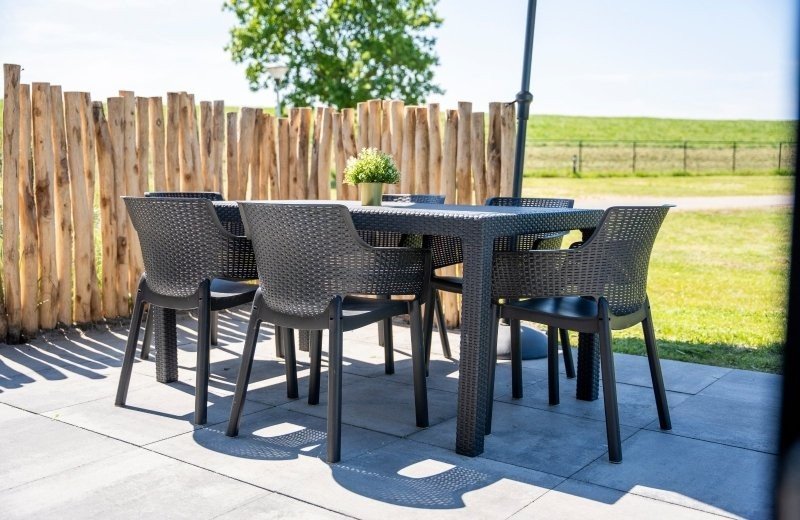 Sfeer buiten chalet lemmer